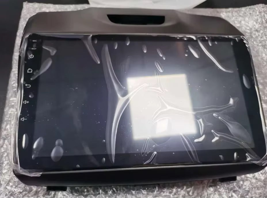 Android Head Unit with CarPlay & Android Auto Compatible With Isuzu D-Max 9" with free reverse camera
