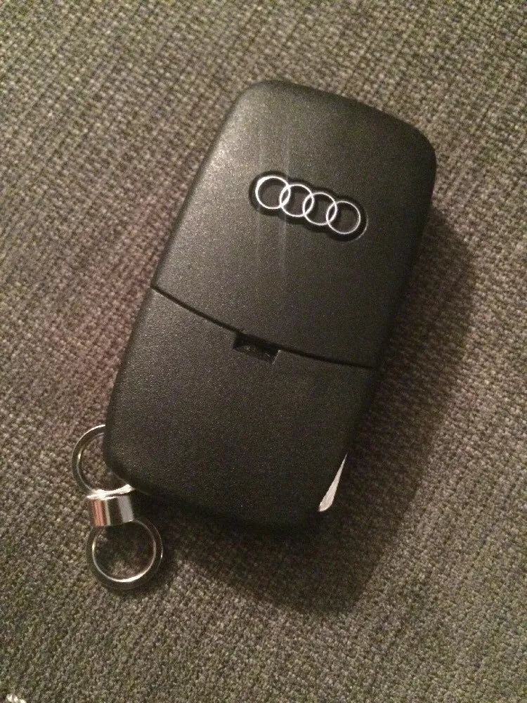 AUDI B5 B6 A4 A6 - 3 Button Remote Key Case Round Big Battery